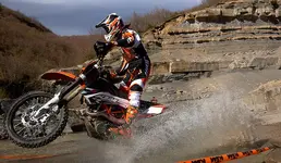 ktm_690_enduro_r.webp ktm_690_enduro_r.webp